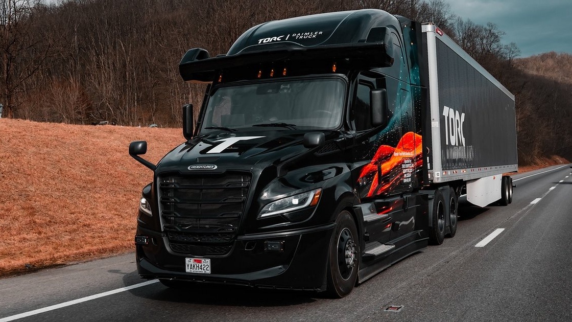 Daimler Truck testa nova geração de caminhão autônomo nos EUA