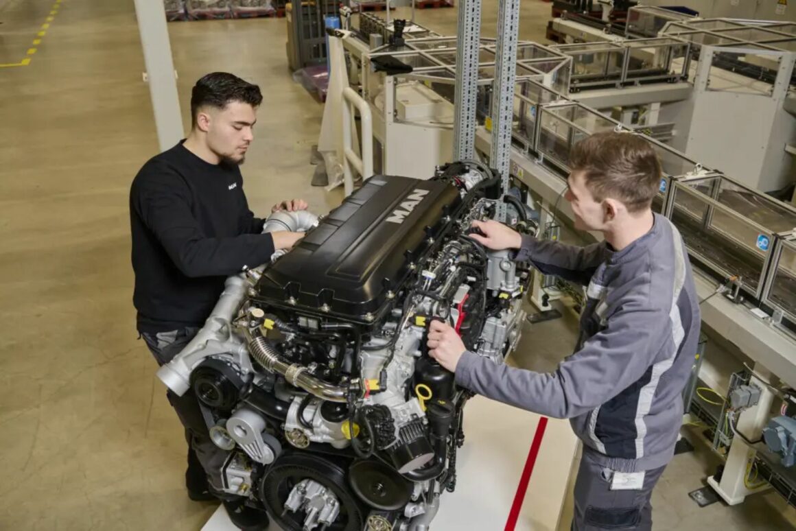 MAN inicia produção do motor D30, sucessor do D26 do Volkswagen Meteor