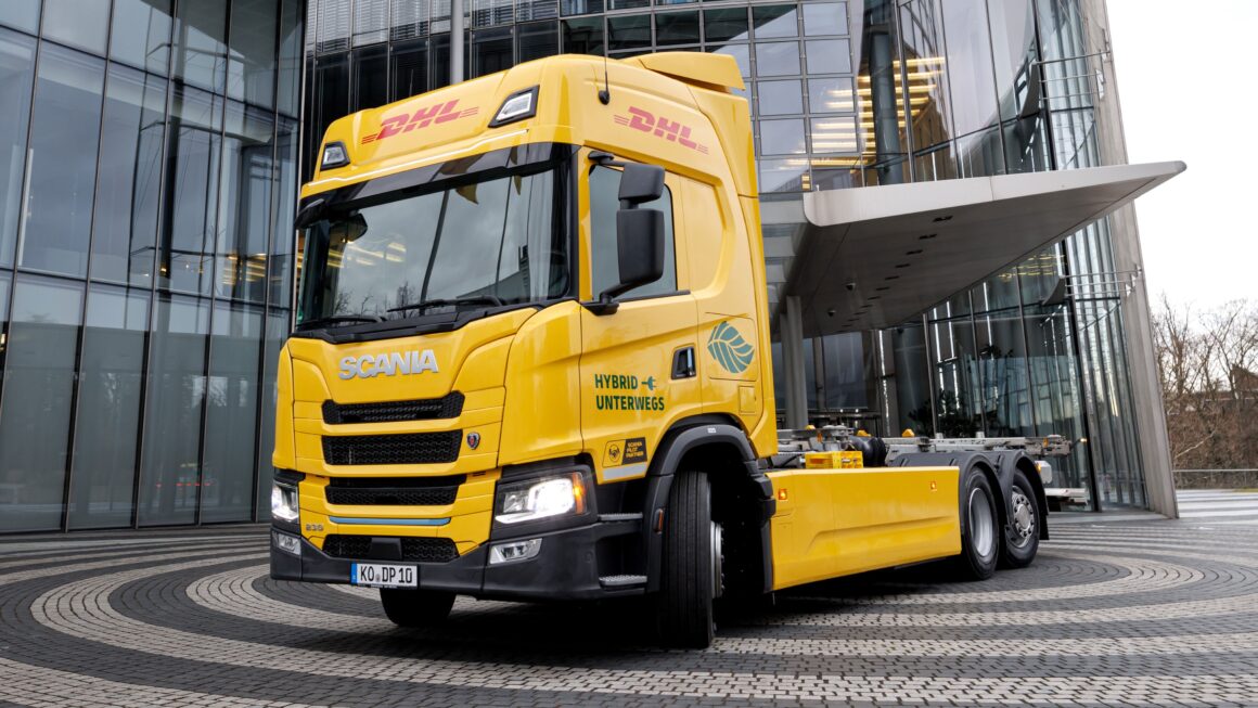 Scania e DHL testam caminhão elétrico com extensor de alcance movido a gasolina