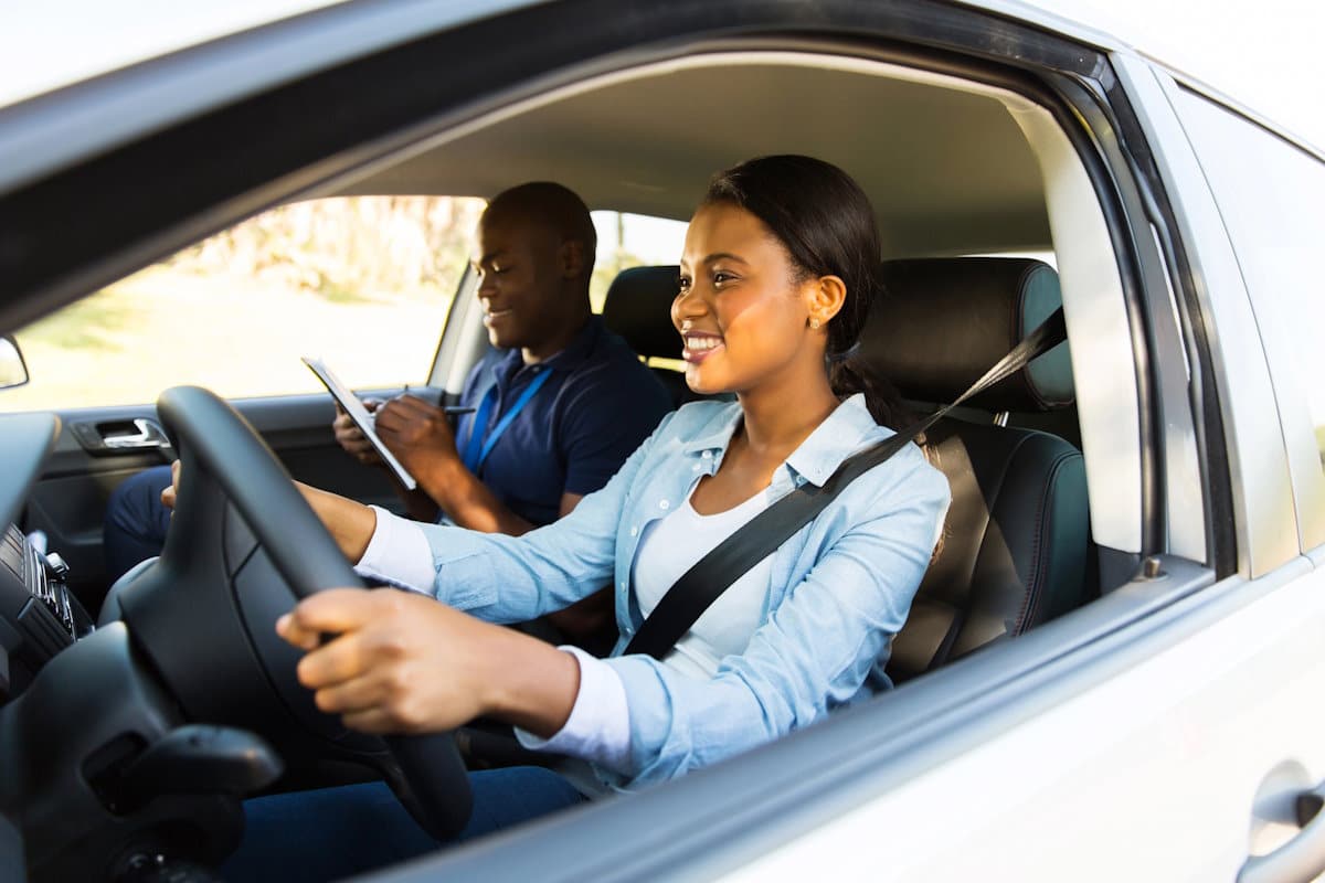 Exame toxicológico passa a ser obrigatório para categorias A e B na primeira habilitação