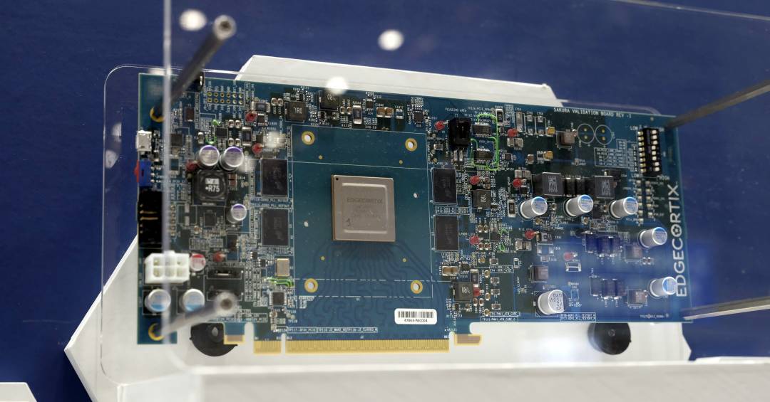 O encanador, o bilionário e o economista que acabou de acordar