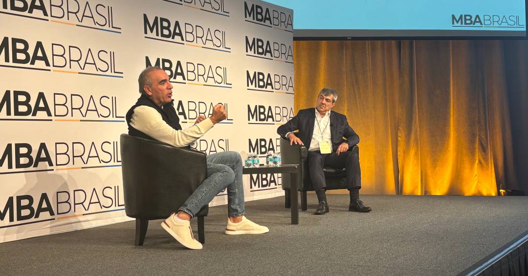 Mundo está ‘pendurado’ na IA e isso gera fragilidades, diz Rogério Xavier, da SPX