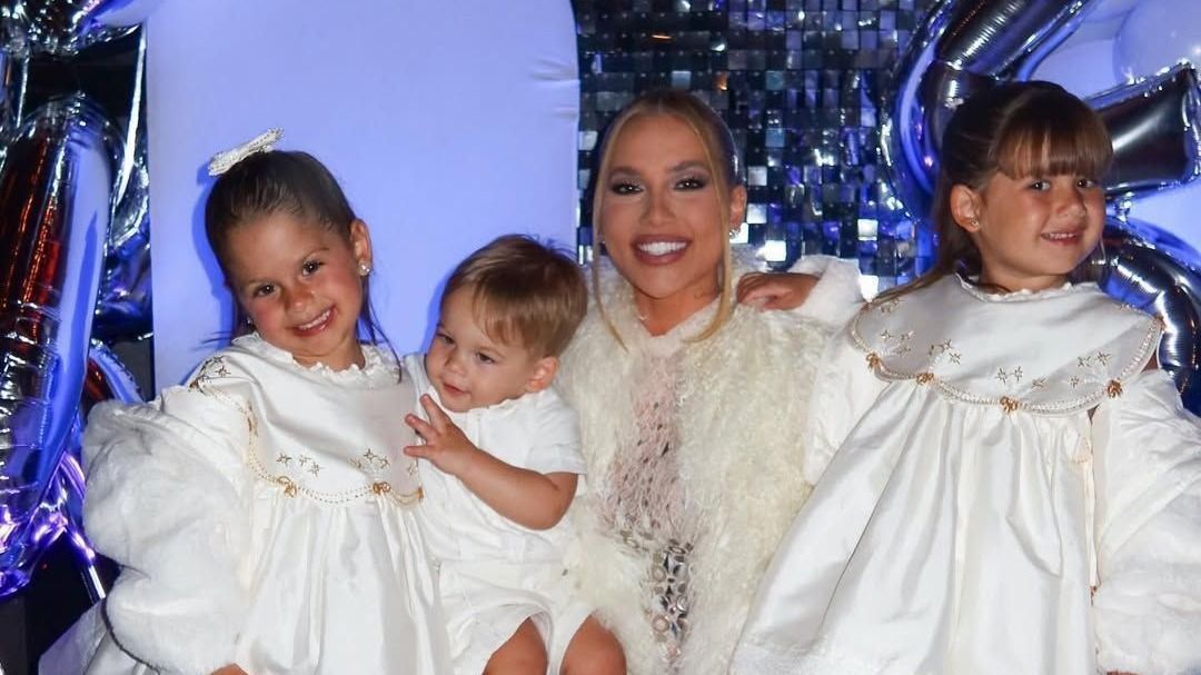 Em Madrid, Virginia mostra filhos no Ano Novo e Vini Jr. se declara