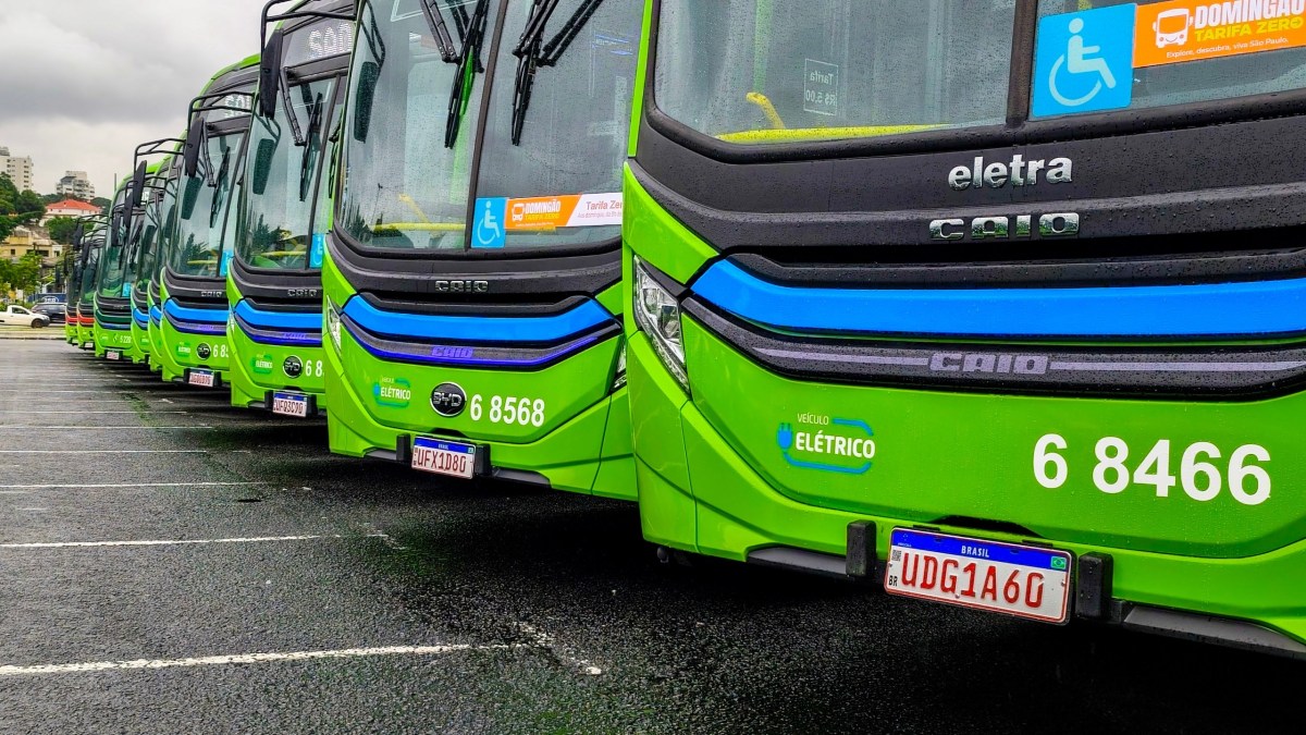 A2 Transportes destaca 42 ônibus elétricos em apresentação de frota com 140 veículos em São Paulo