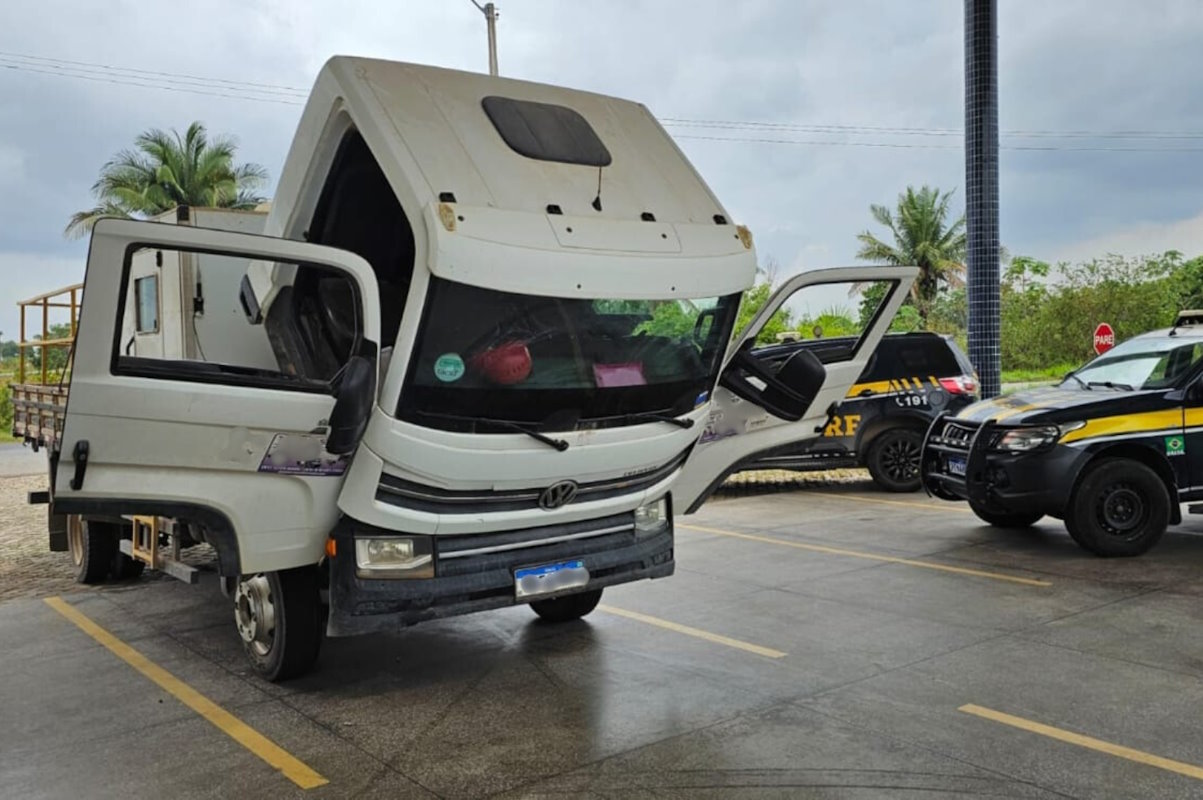 Caminhão adulterado é flagrado pela PRF