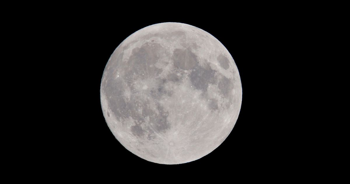 Ciclo lunar: veja calendário das fases da Lua para dezembro de 2025