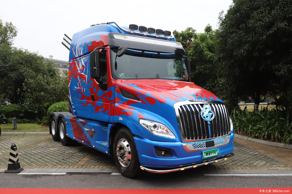 Fabricante chinesa apresenta Optimus Prime oriental com cabine maior e mais confortável