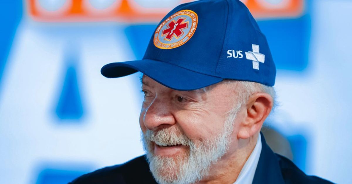 Lula passa por procedimento de cauterização para remoção de queratose