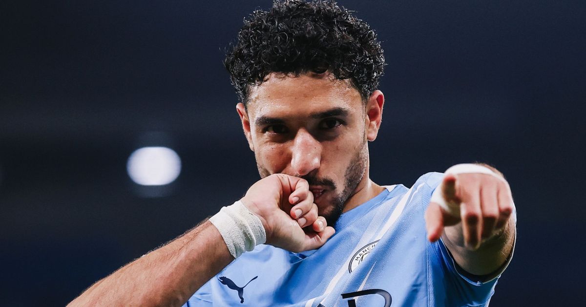 Marmoush brilha, City vence Newcastle e avança à final da Copa da Liga