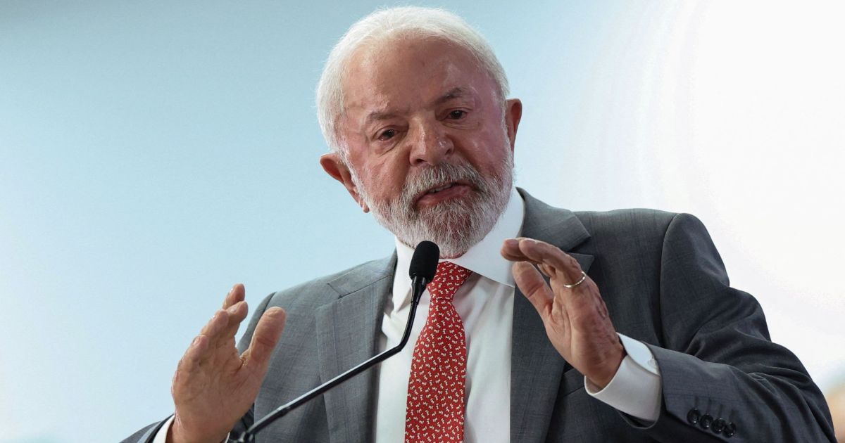 Lula diz que governos do PT não devem nada a banqueiros da Faria Lima