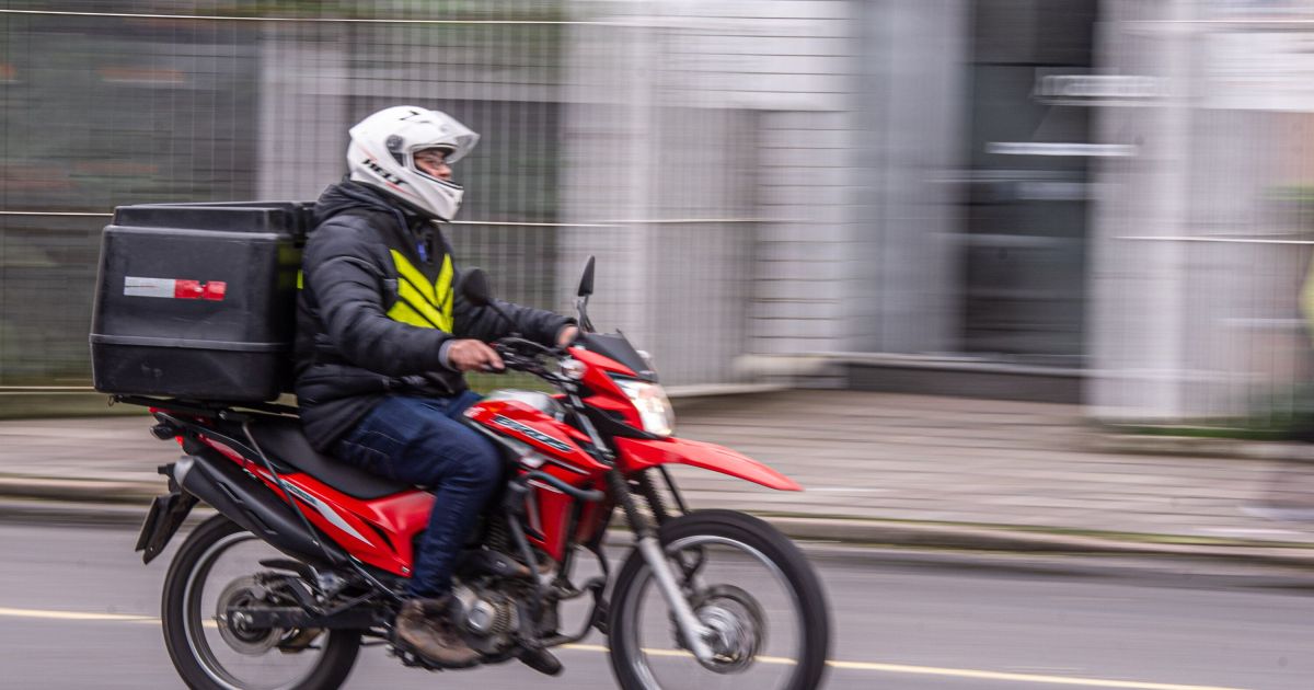 71% dos brasileiros são contra taxa mínima por pedido em app, diz Quaest