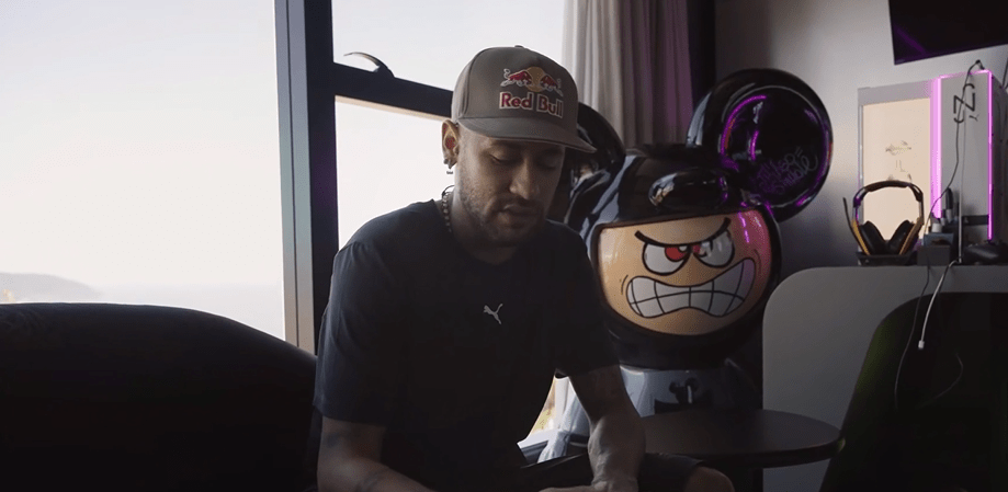 Zico reage à situação de Neymar na Seleção: “Ele precisa de continuidade”