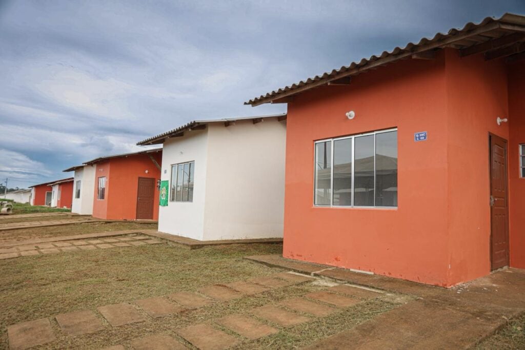 Cidade do Povo recebe mais 100 casas nesta terça, 31, e total de entregas em 2026 chega a 286 unidades