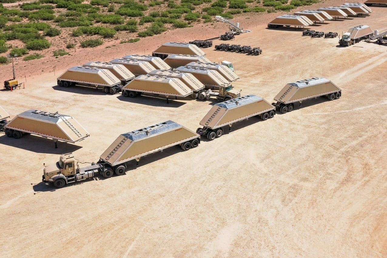 Caminhão autônomo Kodiak já opera rodotrem com 3 carretas no Texas