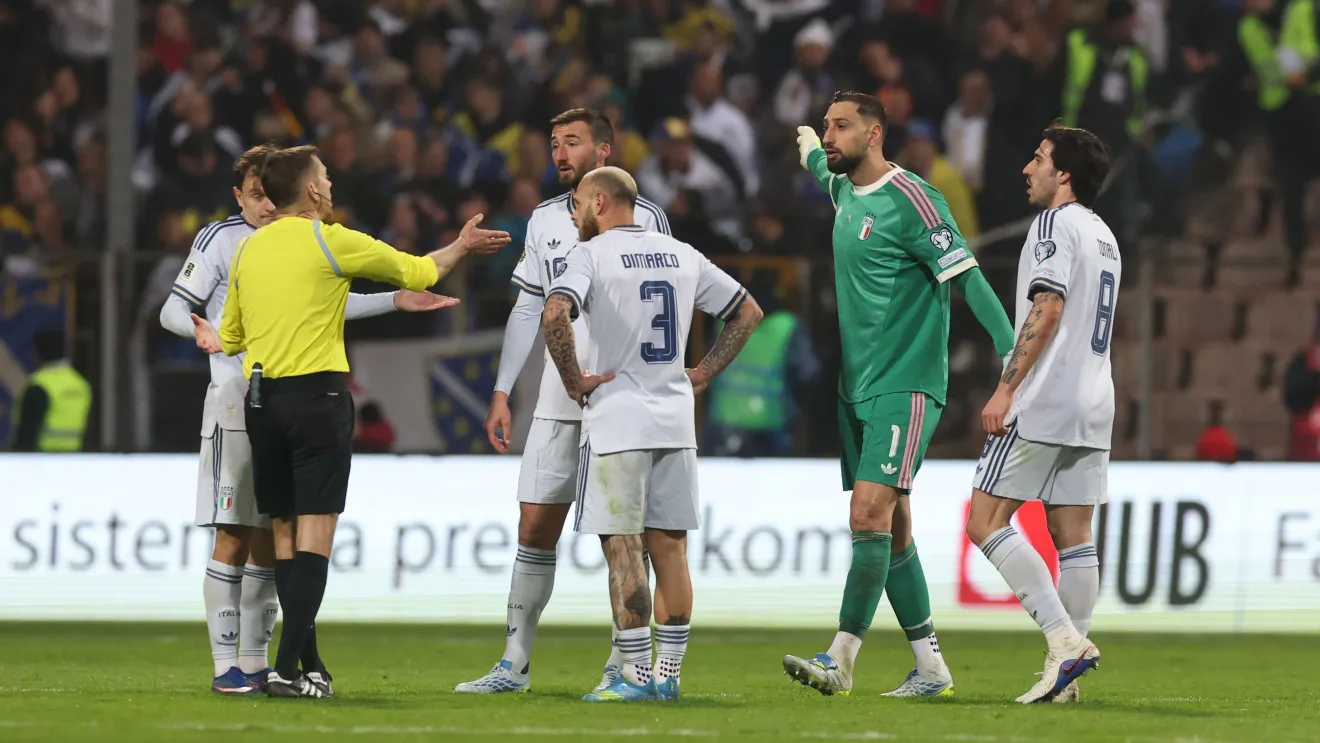 Itália perde para a Bósnia na repescagem e fica fora da Copa do Mundo pela terceira vez seguida