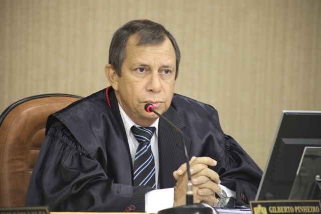 Desembargador pioneiro se aposenta e abre vaga que será disputada por mulheres – SelesNafes.com