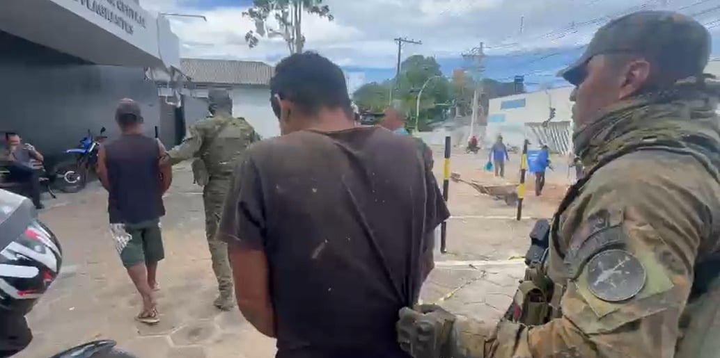 Irmãos são presos na Transacreana por morte de fazendeiro em RO