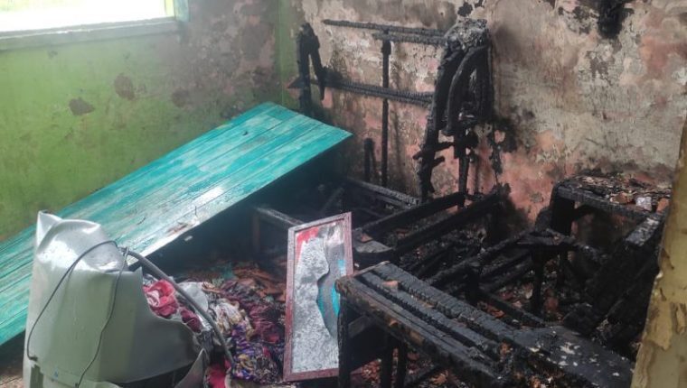 Porto Rico: mulher é presa suspeita de atear fogo em casa com criança dentro