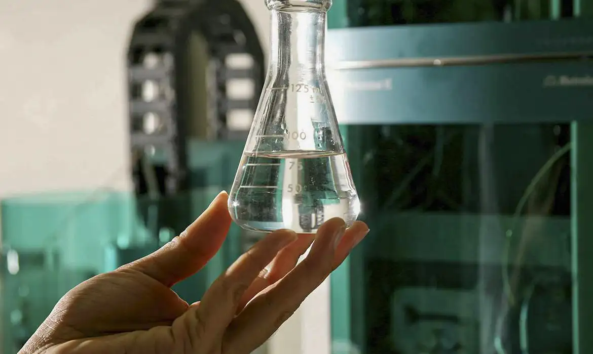 Guerra no Oriente Médio dispara preço do metanol e ameaça cadeia do biodiesel