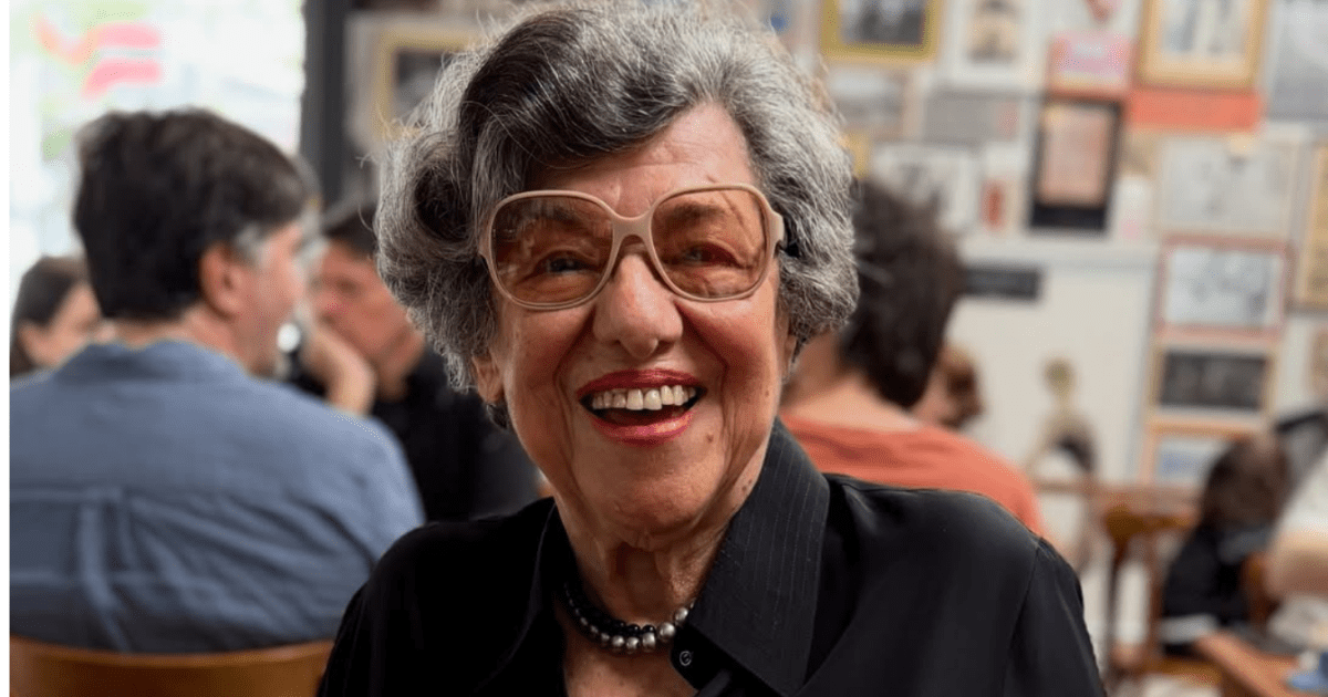 Ruth Rocha faz 95, é reverenciada por Walcyr e vira enredo da Mancha Verde