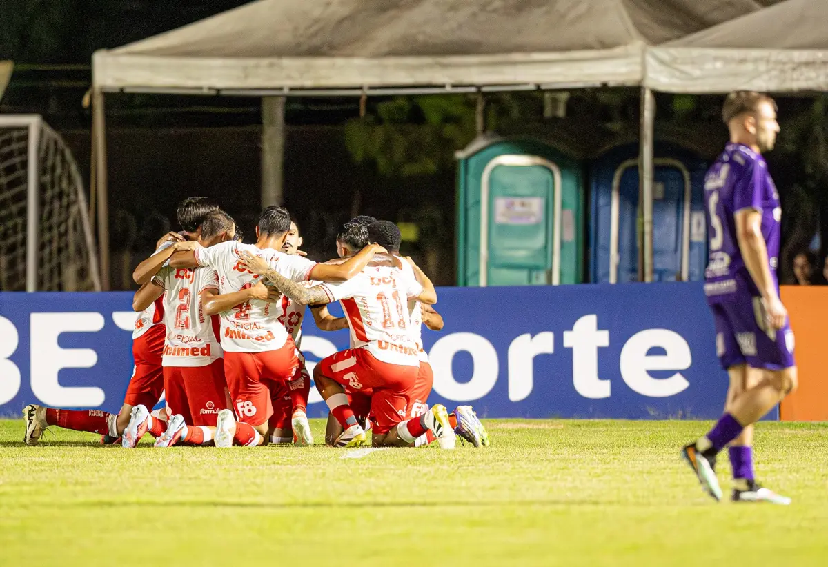 Em jogo movimentado, Vila Nova sofre gol no último minuto e fica no empate com o Primavera na Copa Centro-Oeste