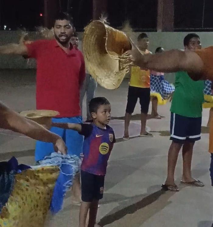 Menino de 5 anos rouba a cena ao dançar em quadrilha matuta de Macapá – SelesNafes.com