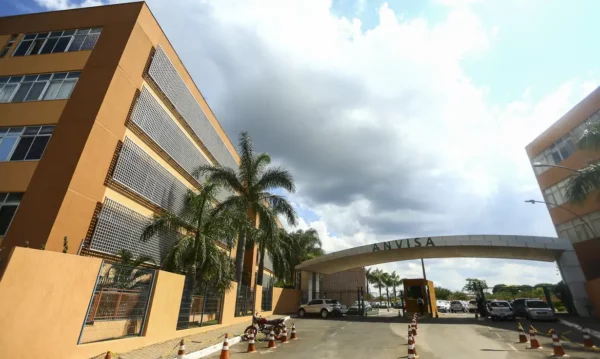 Anvisa discute norma para manipulação de canetas emagrecedoras