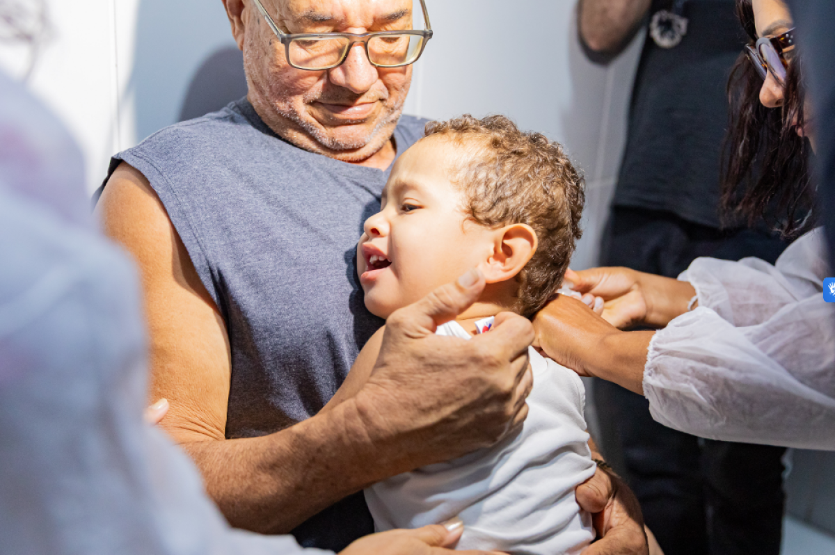 Prefeitura alerta para vacinação contra meningite e reforça imunização…