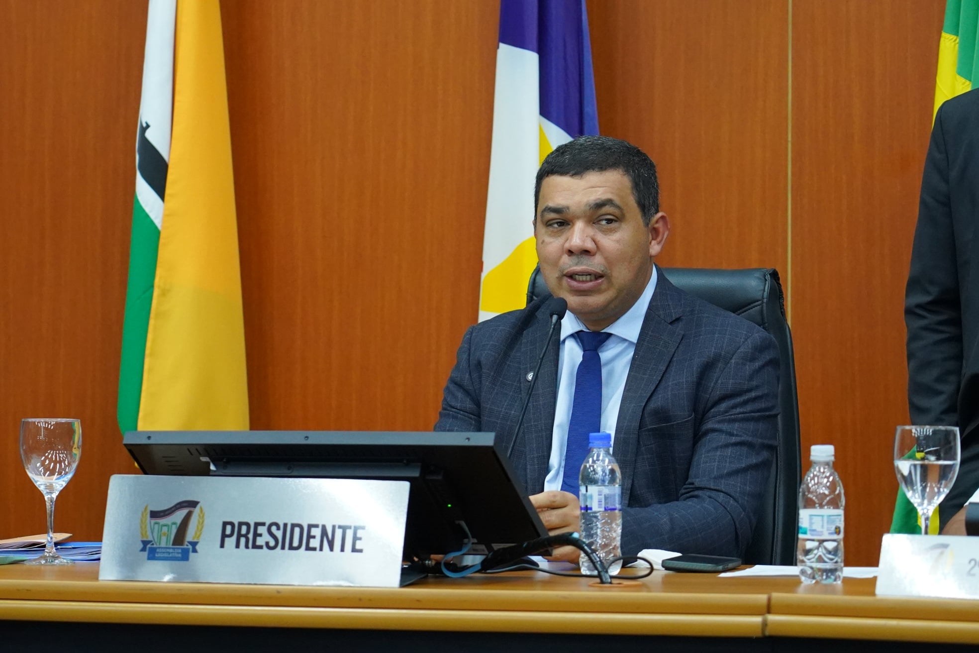 Em reunião com deputados, Sampaio promete união da classe política por Roraima e rechaça ‘caça às bruxas’