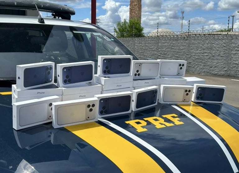 PRF apreende 35 iPhones e sete ciclomotores trazidos da Guiana sem pagamento de impostos