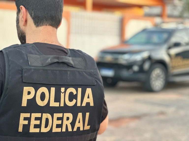 PF realiza operação contra suspeita de conteúdo extremista em São Luís