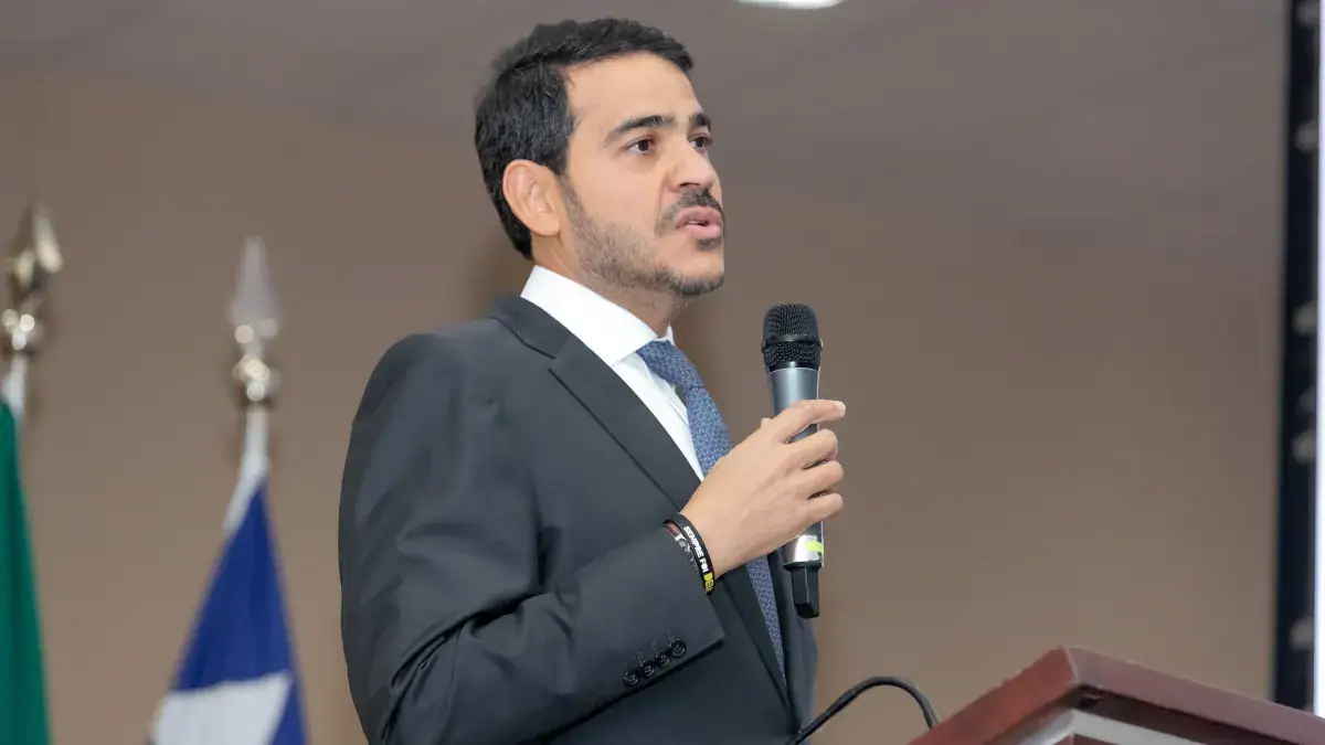 Messias conta votos e adota tom conciliador para tentar aprovação ao STF