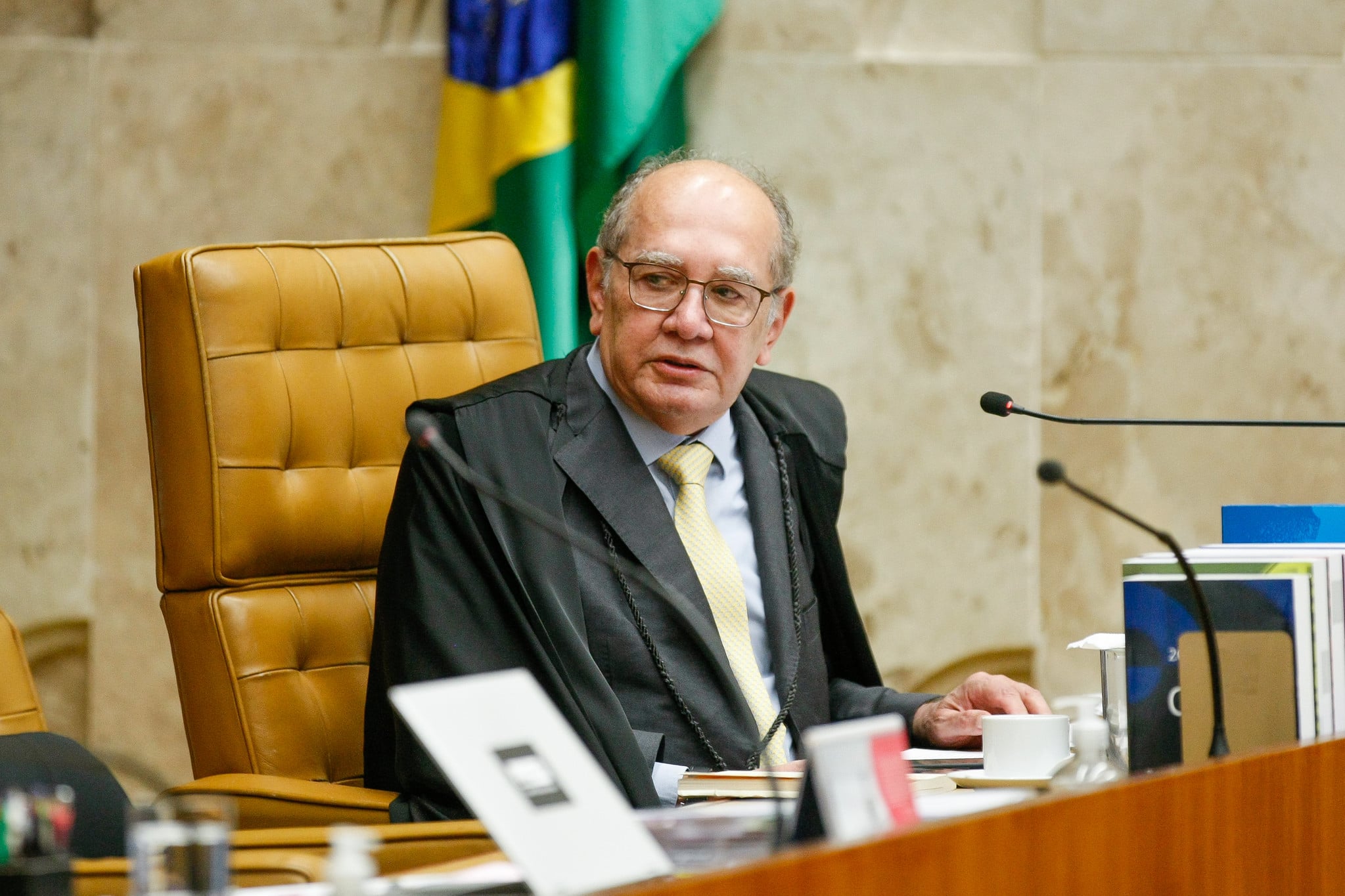 Gilmar reage a ataques ao STF e mira Congresso com defesa de reforma do Estado