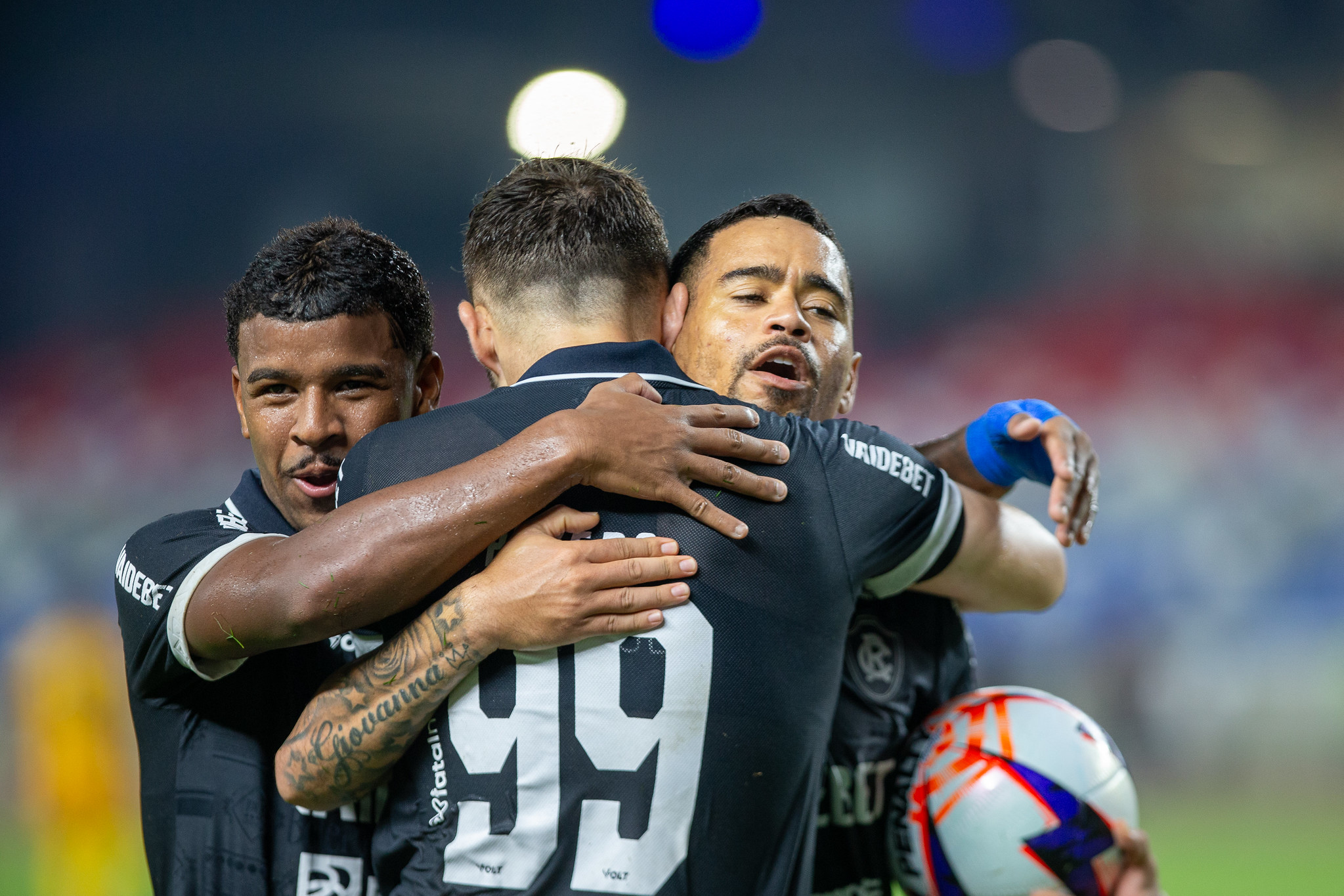 Remo vence o Amazonas e se reabilita na Copa Norte