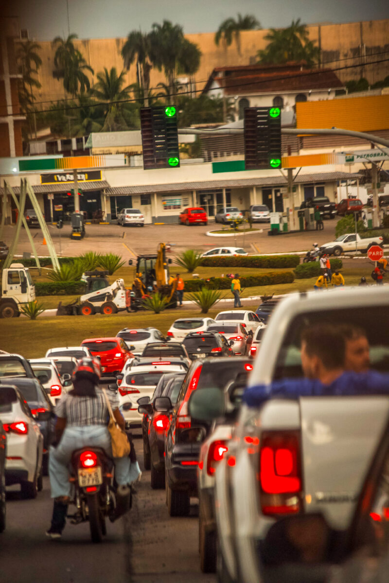 Termômetros sobem e umidade atinge 100% nesta sexta-feira