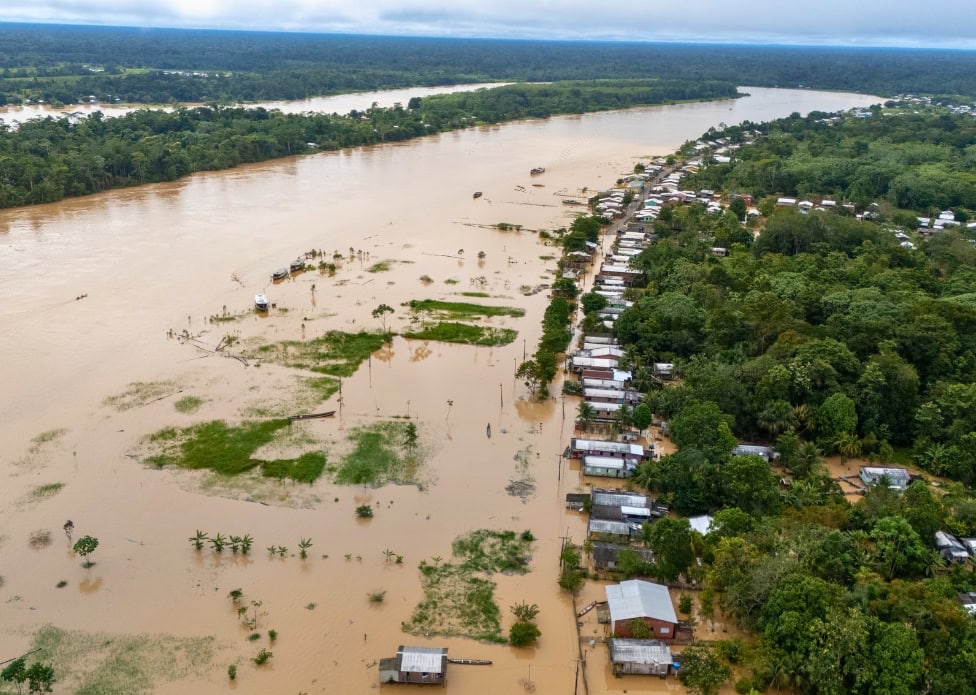 Governo do Acre vai declarar estado de emergência em cinco municípios por causa da cheia dos rios