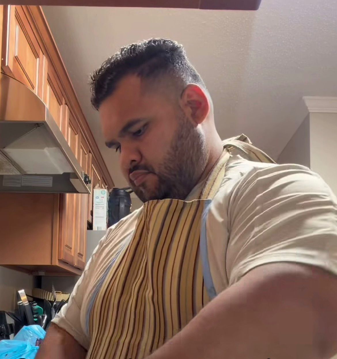 Descubra a estratégia do influenciador manauara para conquistar gringa nos EUA