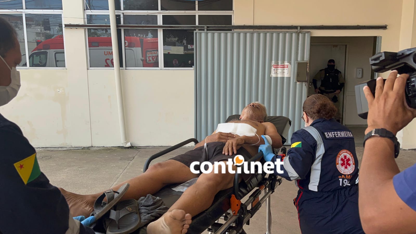 Idoso é atingido por golpe de faca no abdômen; saiba mais