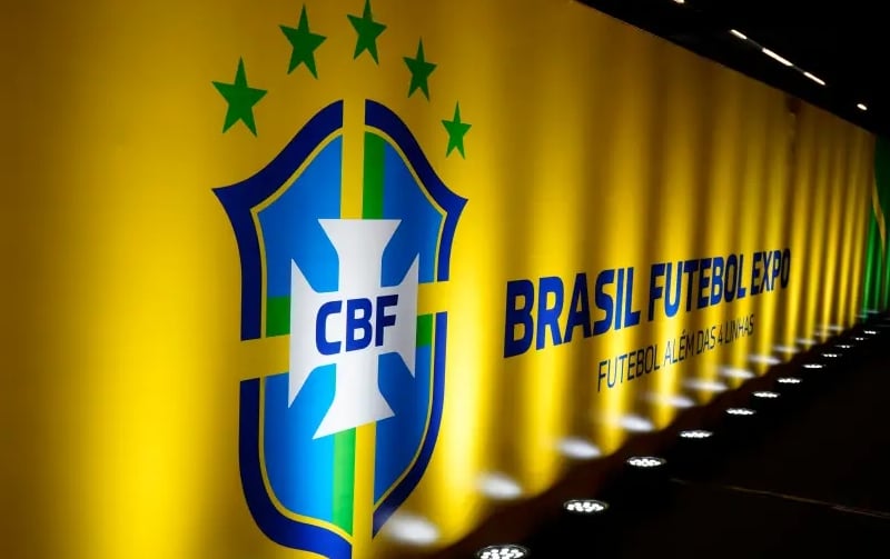CBF fecha patrocínio com Azul Linhas Aéreas para Seleção