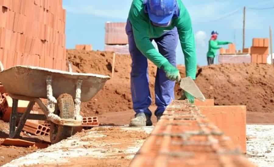 Custo da construção no Acre sobe para R$ 2,29 mil por m² e segue entre os mais altos do país, aponta IBGE
