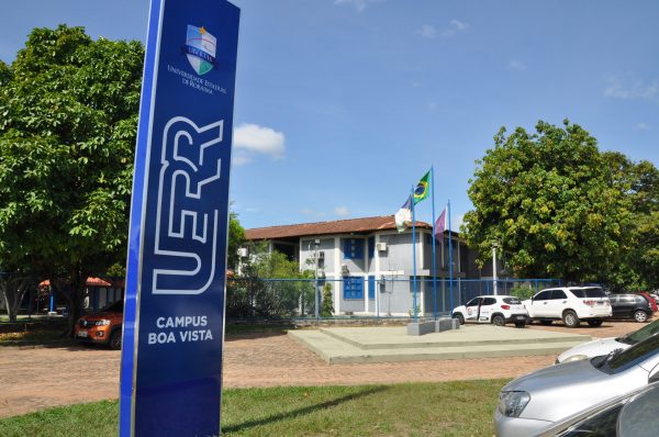 UERR aciona TCE-RR para fiscalizar execução de contratos da instituição