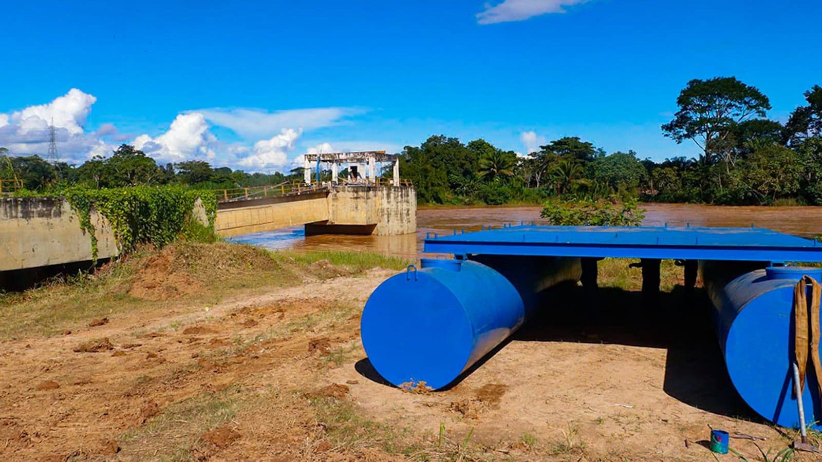 Serviço da ETA II é paralisado por conta de turbidez elevada da água