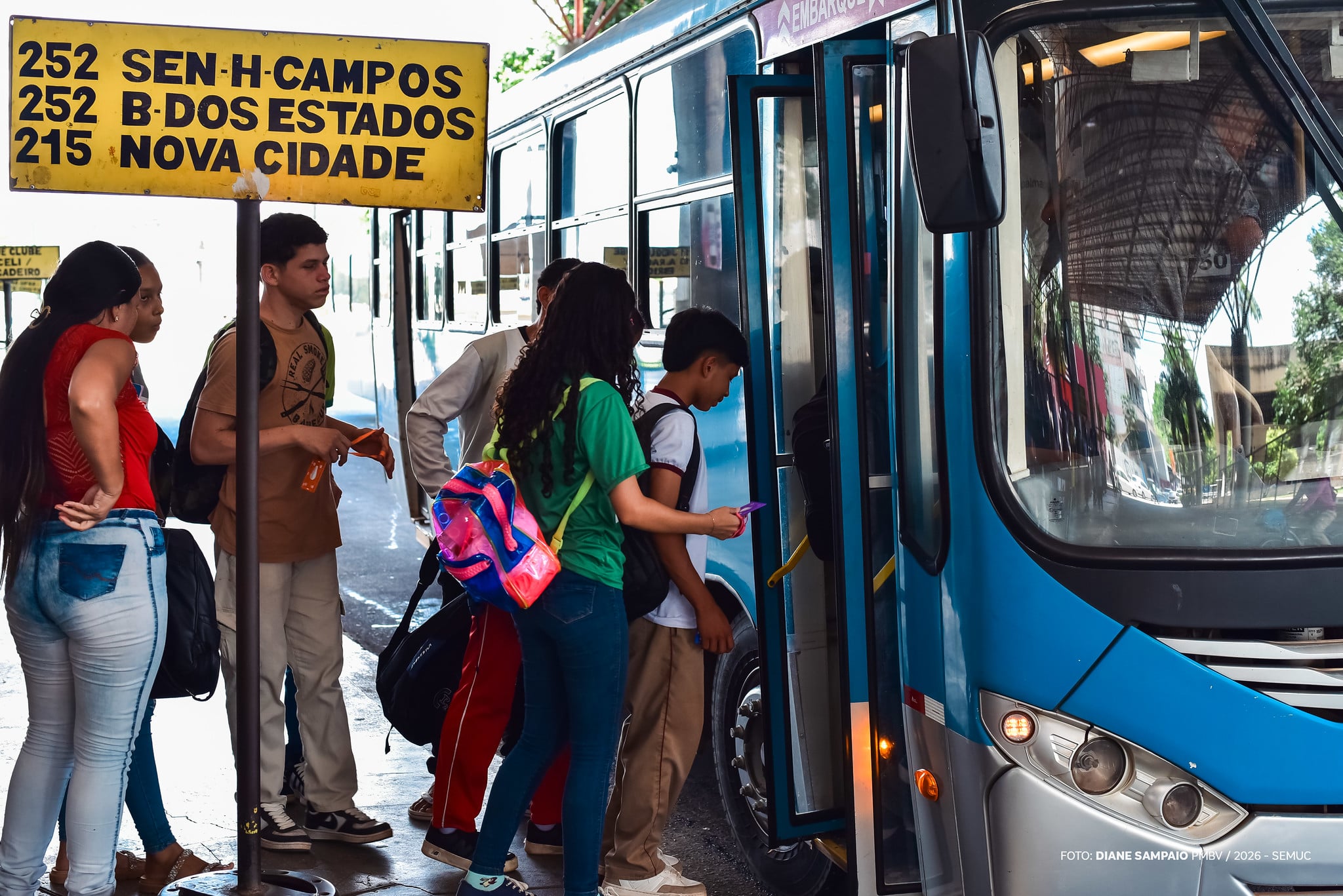 Mais de 10 mil alunos de Boa Vista utilizam Passe Livre Estudantil