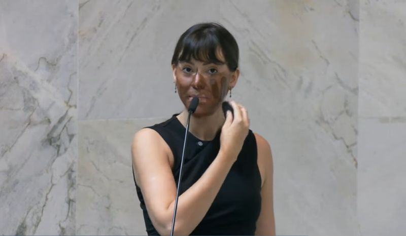 MPF manda PF investigar deputada do PL por ‘blackface’ na Alesp