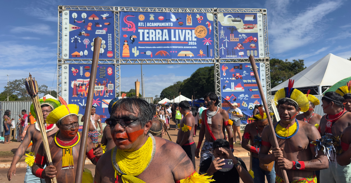 Acampamento Terra Livre termina com recado de indígenas direto a Lula: “nosso apoio não é cego”