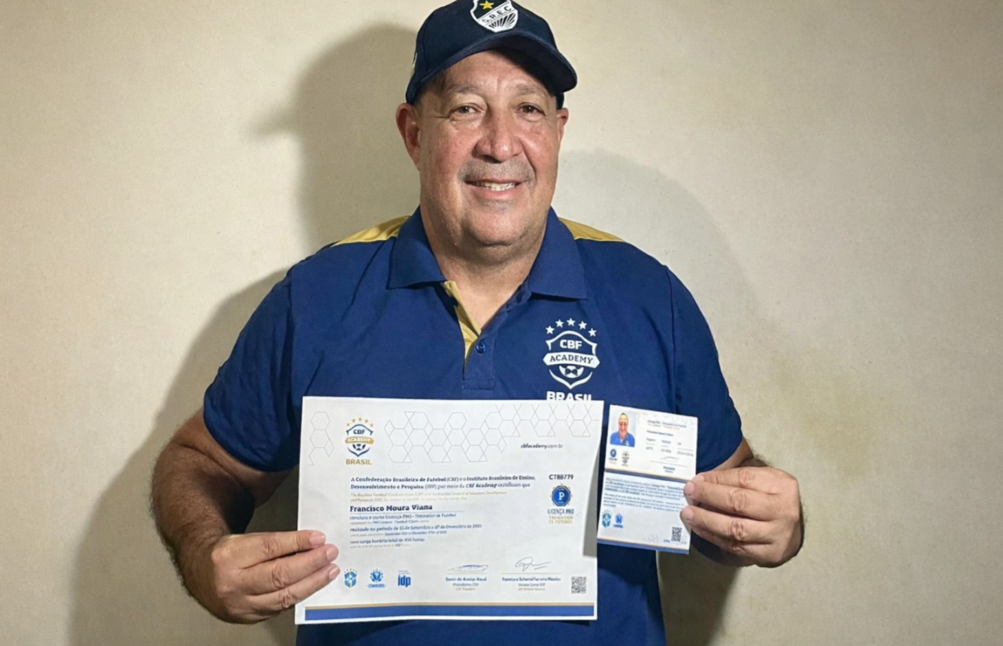 Técnico Chiquinho Viana obtém Licença PRÓ da CBF