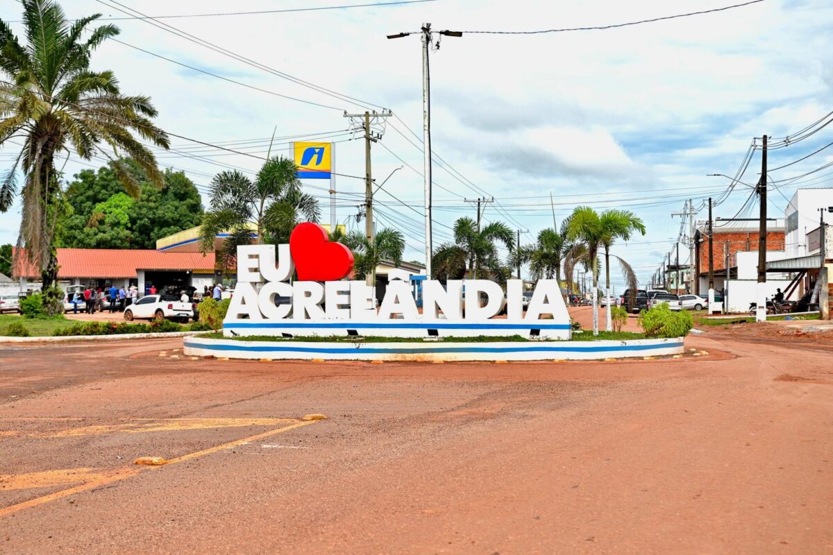 Acrelândia comemora 34 anos com ato cívico e feriado municipal