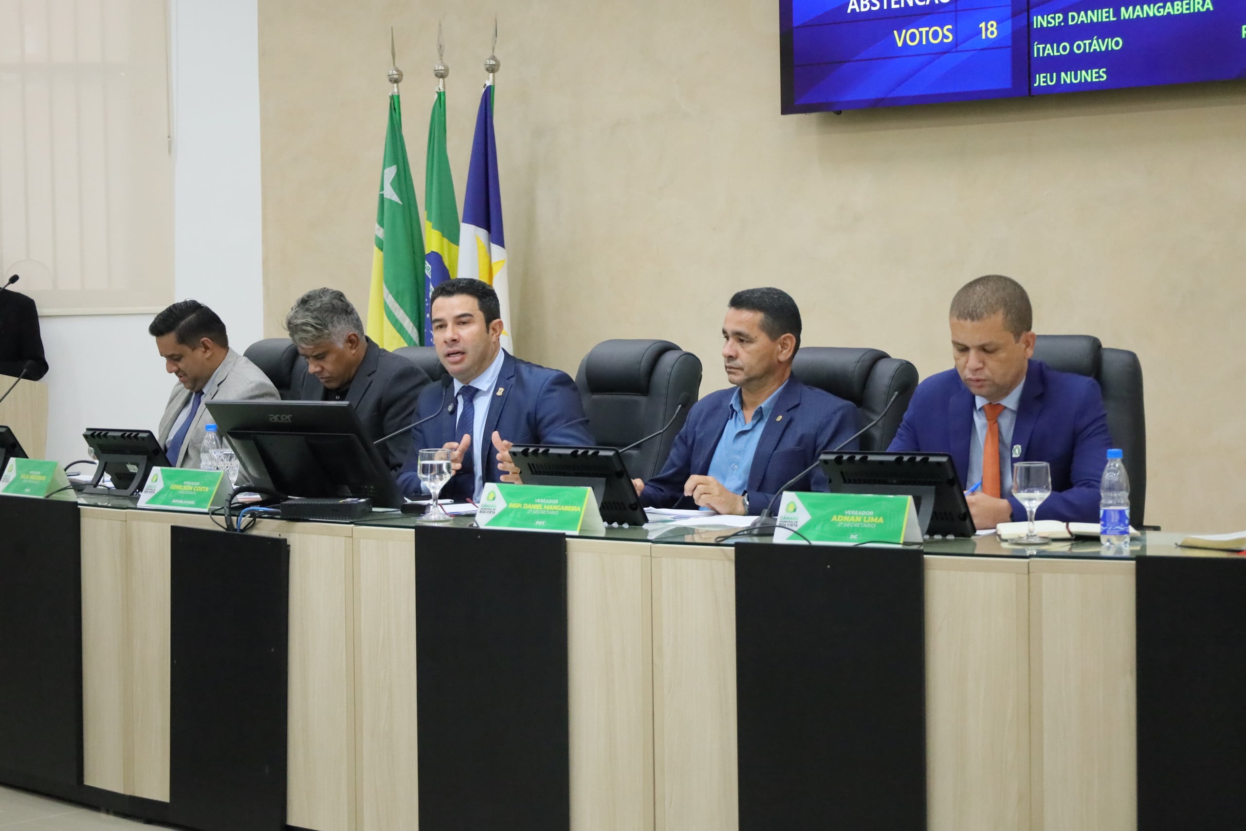 Câmara aprova reajuste salarial de até 8,77% para os servidores municipais