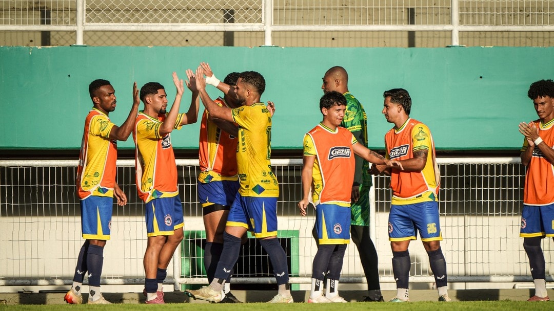 Humaitá não segura adversário, sofre goleada e abre Série D em último lugar