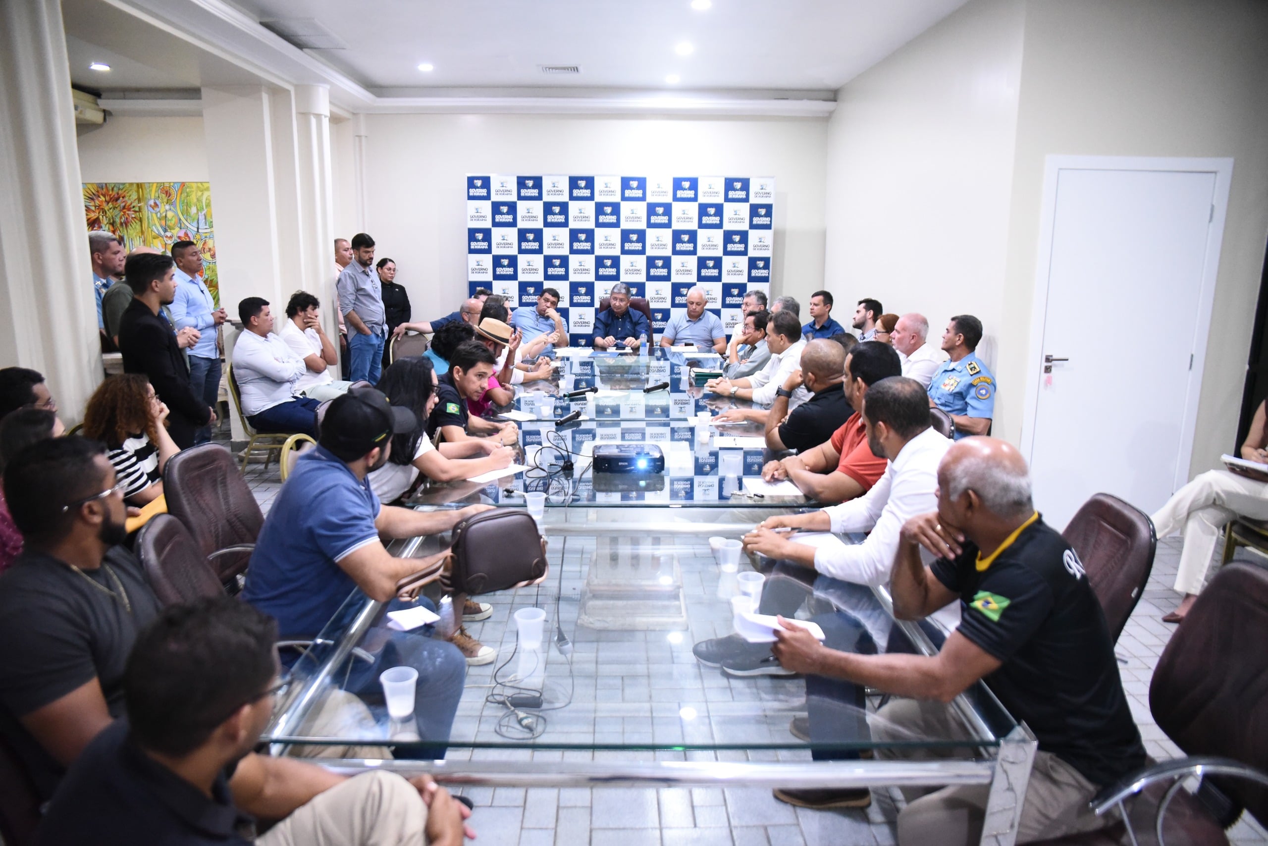Servidores aceitam proposta de 16% do Governo de Roraima com reajuste inicial de 6,5%